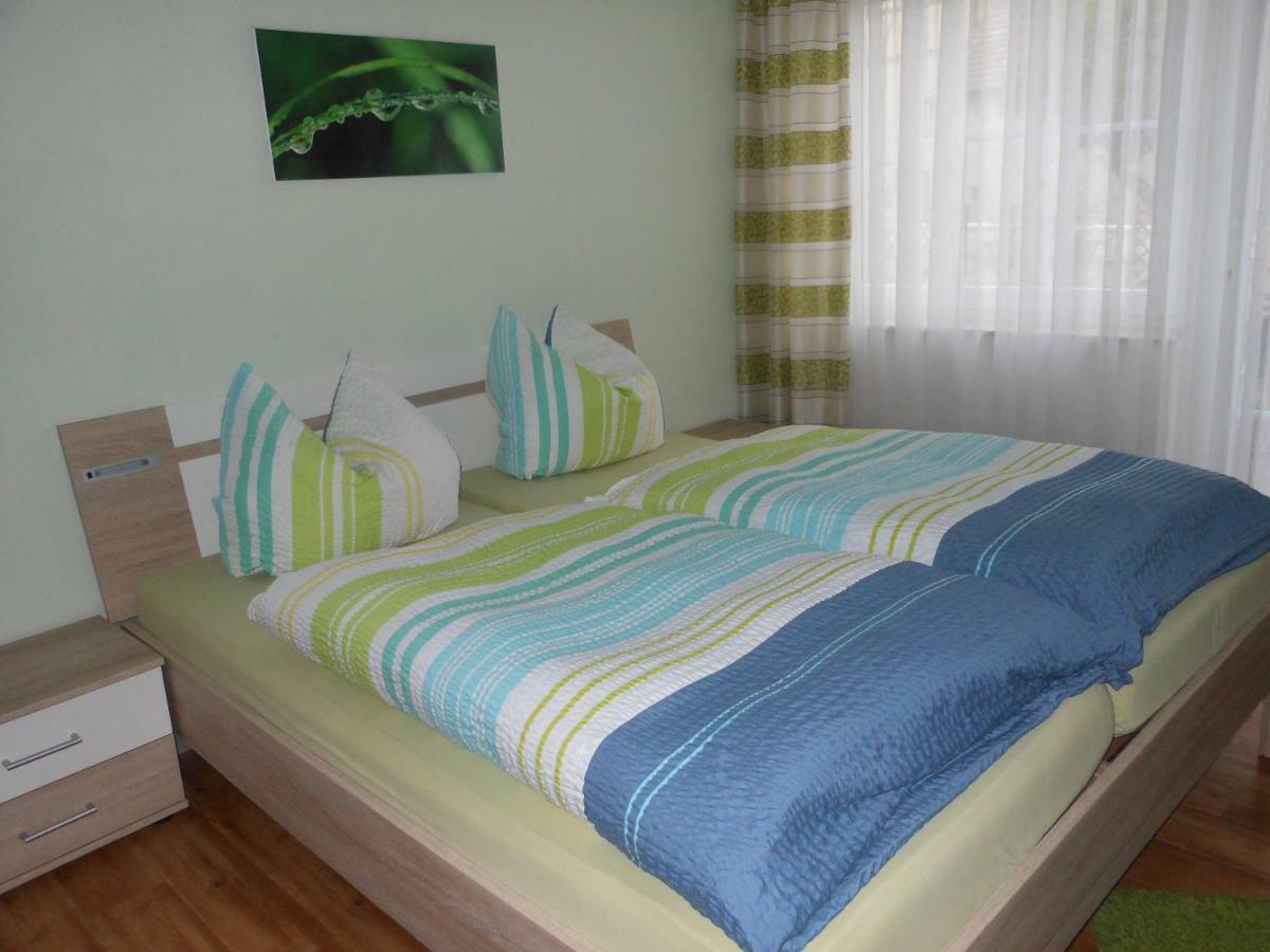 Ferienhaus Weins Lieg Luaran gambar